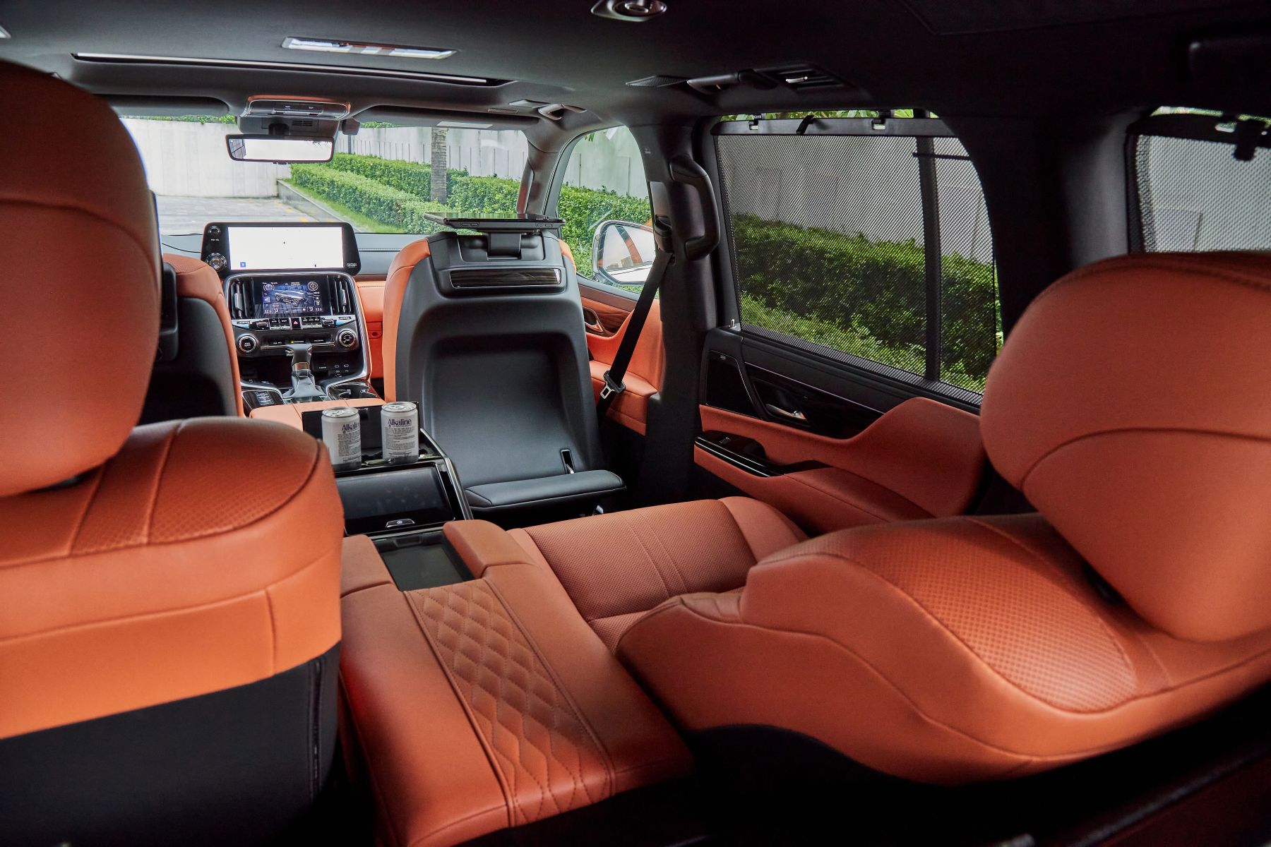 lexus-lx600-vip-noi-that