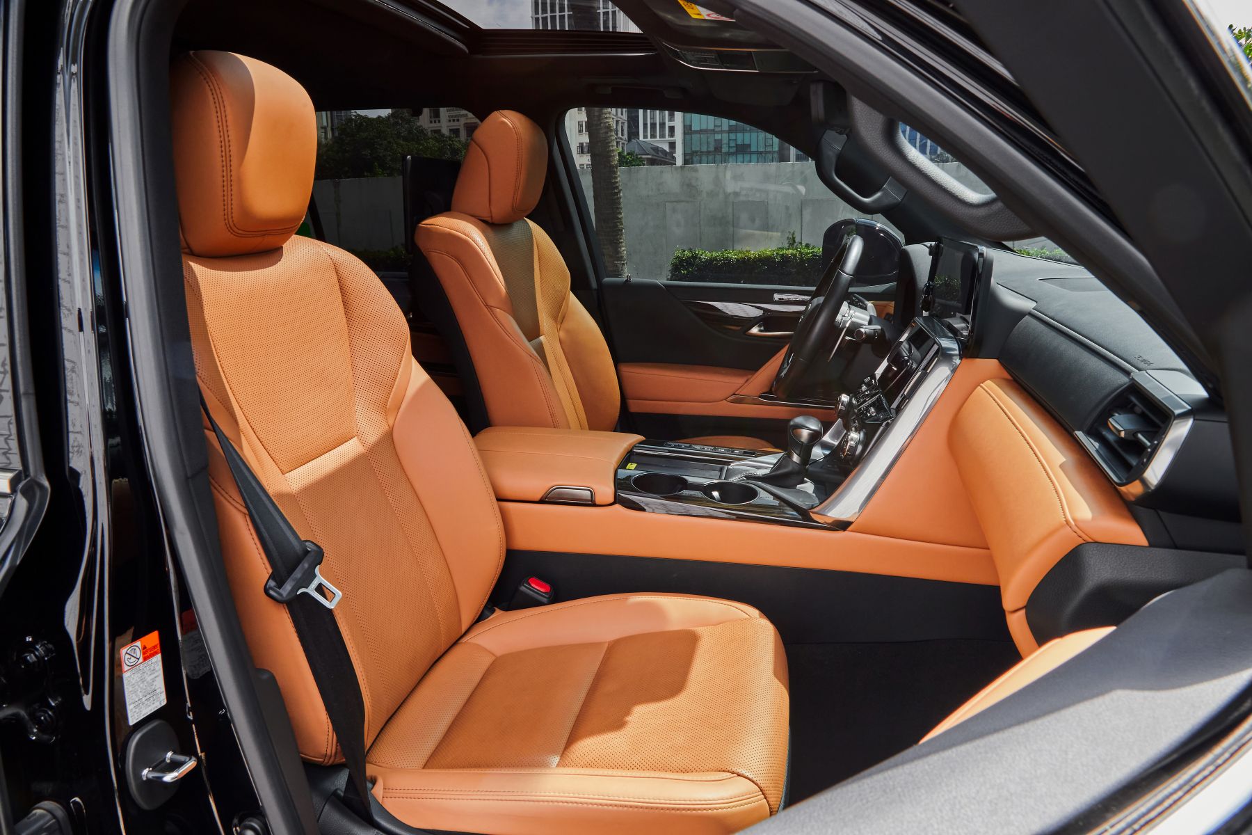 lexus-lx600-noi-that-nau3