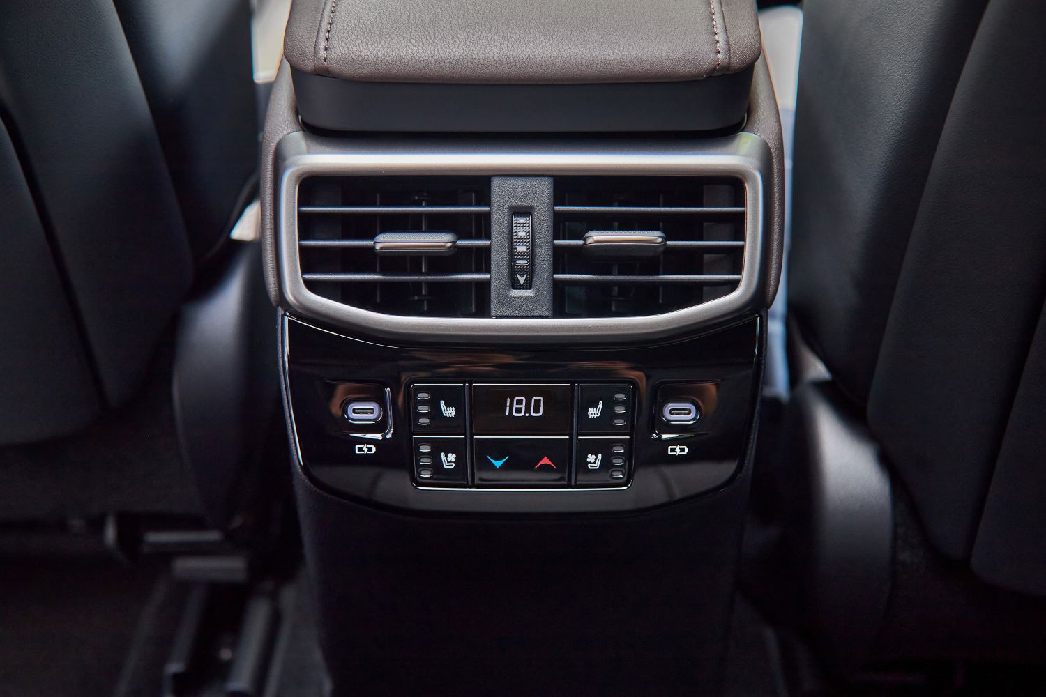 rx350-luxurynoithat17